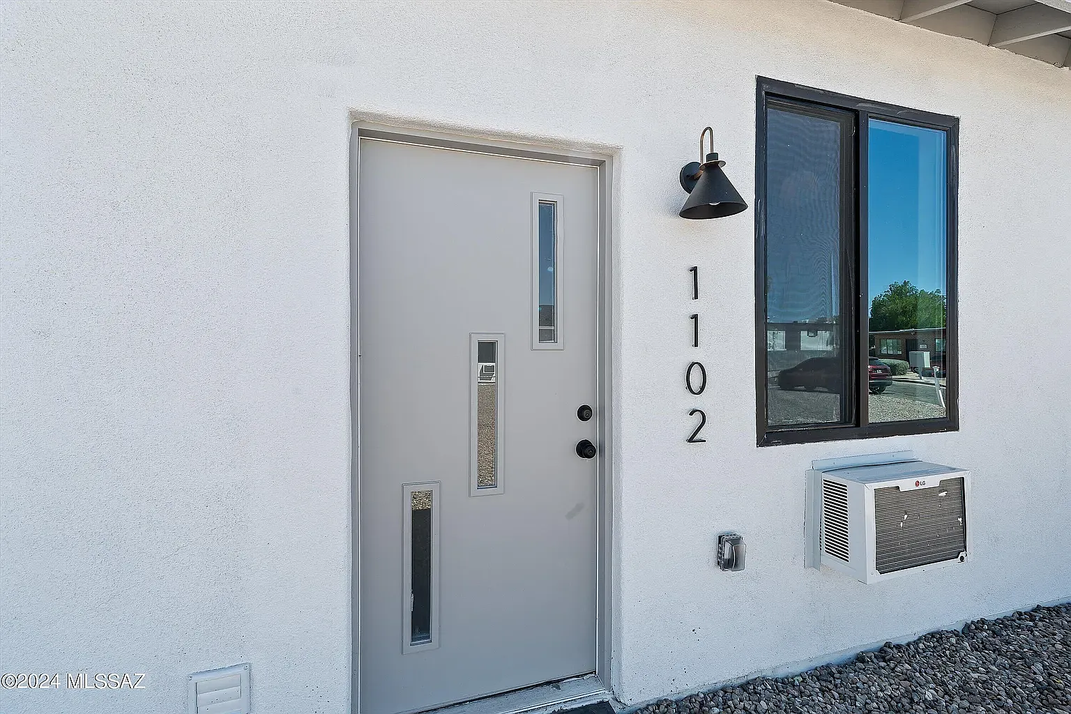 1 bed, 592 sqft, $1,190 — Photo 1