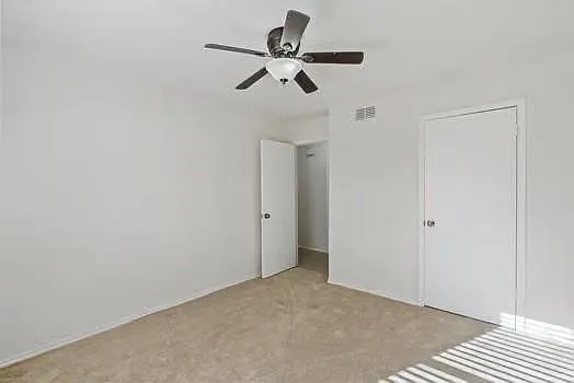 4402 Squaw Pass Ct — Photo 19