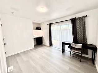 1706 Heron Ave #4, Sunnyvale, CA 94087