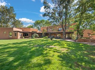 1623 Francisca Rd NW, Los Ranchos De Albuquerque, NM 87107