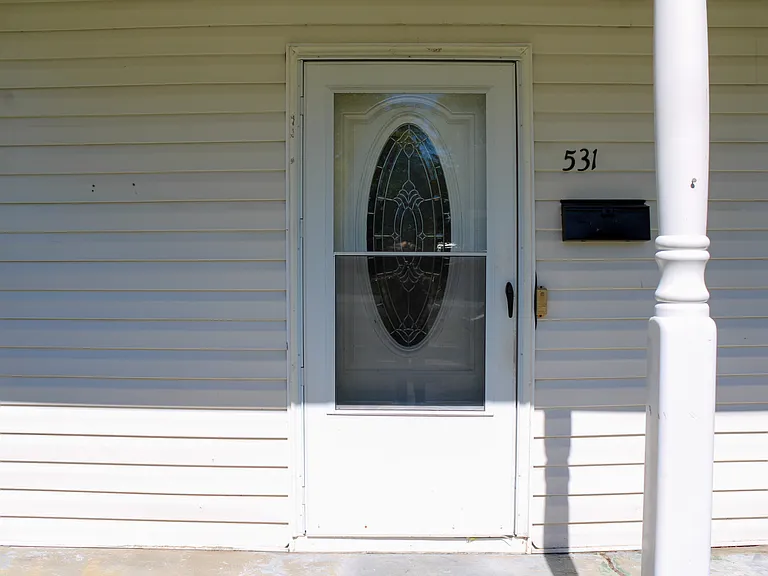531 Saint Marks St — Photo 37