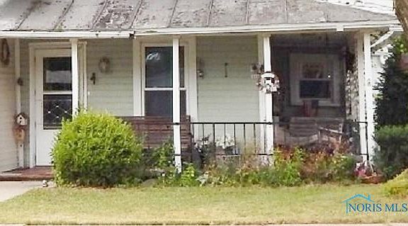 2nd image of 224 E Oliver St
