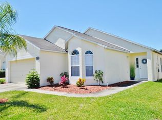 345 Aylesbury Ln, Davenport, FL 33837