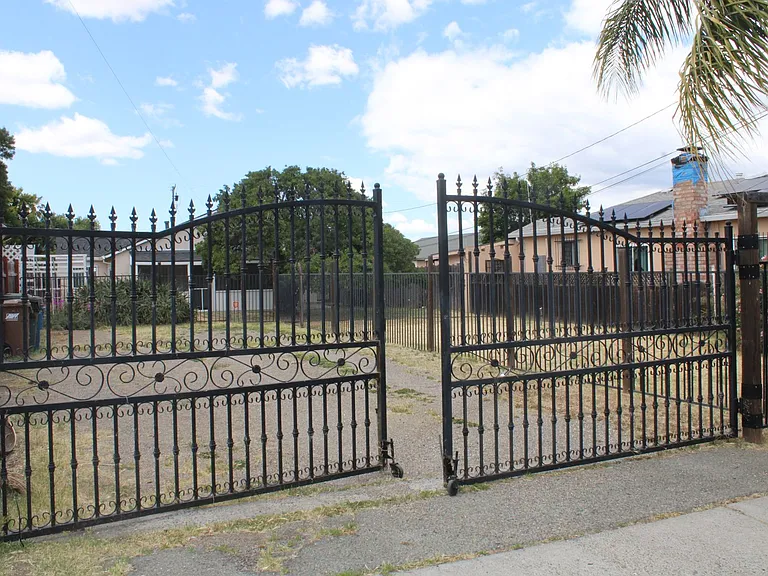 135 Poinsettia Ave — Photo 31