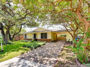 1906 Arroya Vista Dr, San Antonio, TX 78213