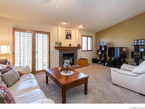 5th image of 19179 E Creekside Dr