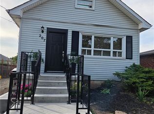 207 Green Rd, Hamilton, ON L8E 2A4