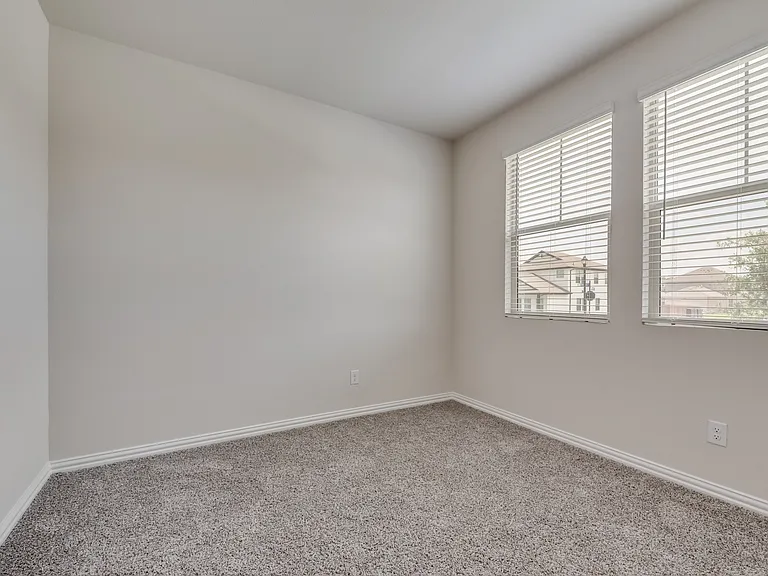 210 Olympus St — Photo 15