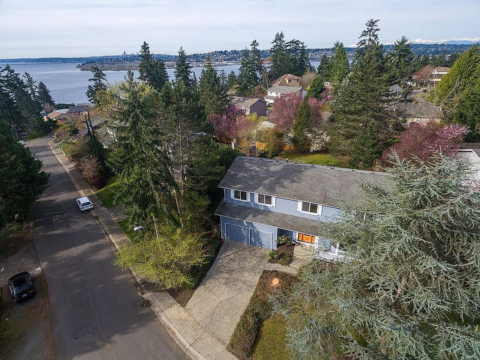 2nd image of 11313 83rd Pl NE