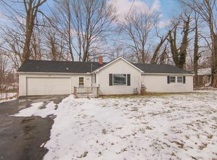 4769 State Route 82, Mantua, OH 44255