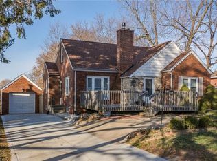 2120 E 29th St, Des Moines, IA 50317