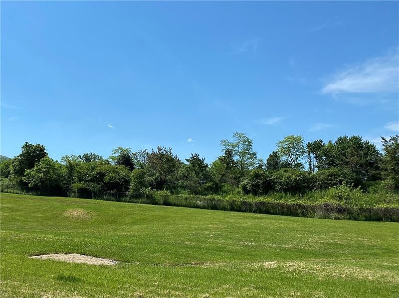2nd image of LOT 9&10 Mountain Shadow Rd Lot 9