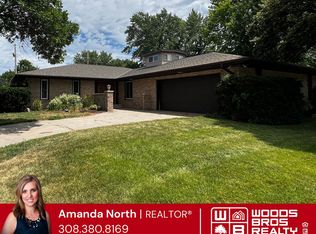 2423 N Howard Ave, Grand Island, NE 68803