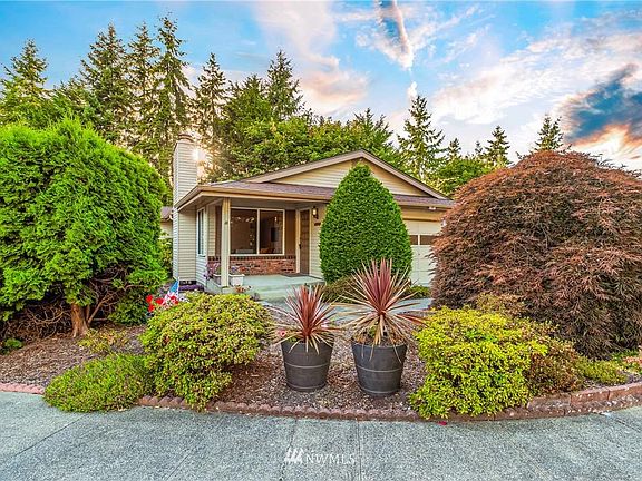 2nd image of 24439 12th Ave S