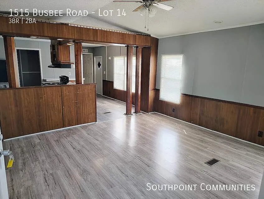 3 bed, 1280 sqft, $1,025 — Photo 2
