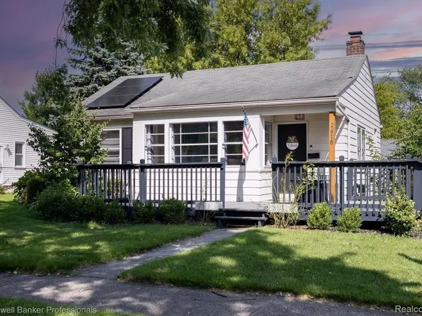 2618 Phillips Ave, Berkley, MI 48072