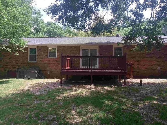 3rd image of 49 Echols Dr