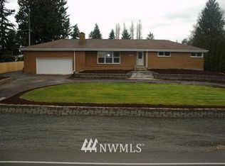 114 N 200th St, Seattle, WA