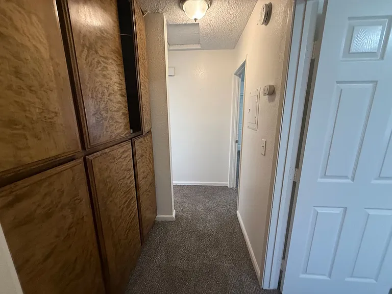 20318 Thunderbird Rd — Photo 25
