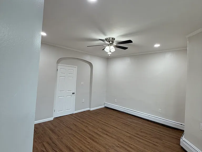 25 W 17th St #2 — Photo 24