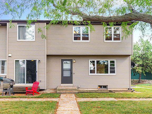 2nd image of 1775 Longwood Dr #1775