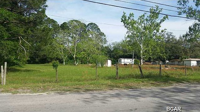 1st image of 754 Helen Ave