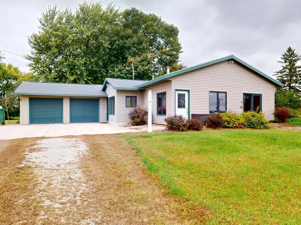 54732 110th St, Wells, MN 56097