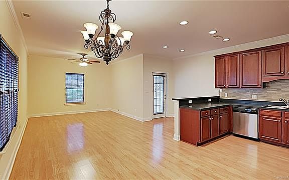 2nd image of 110 Sherman Oaks Ln