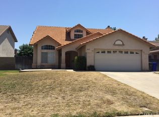 2621 W Calle Vista Dr, Rialto, CA 92377