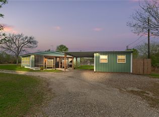1321 Luning St, Woodsboro, TX 78393