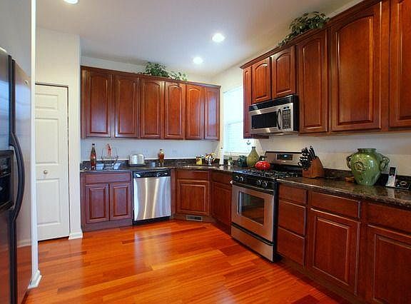 2nd image of 2165 Shadow Creek Ct
