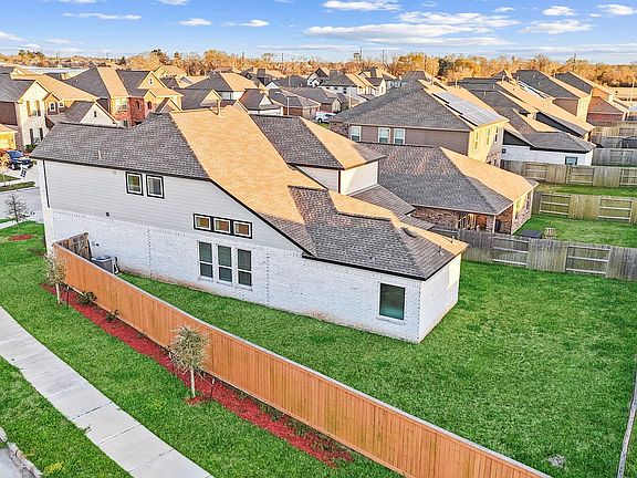 4th image of 5406 Rustic Ruby Dr