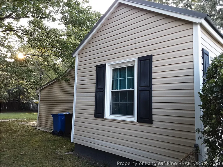 207 Willborough Ave — Photo 4