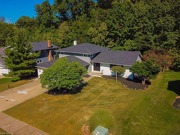 4th image of 7747 Arbor Dr