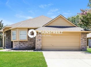 521 Redbud Dr, Forney, TX 75126