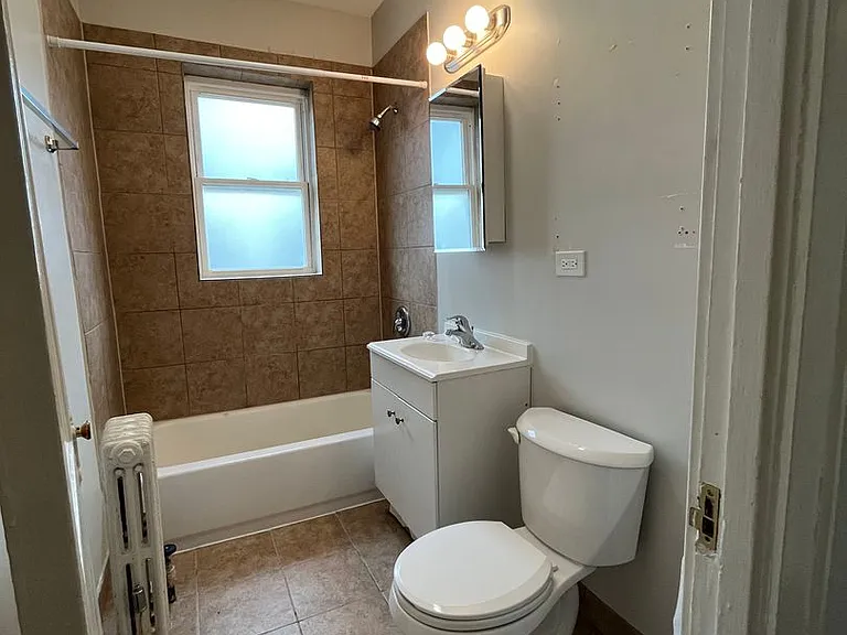 Greenleaf Apartments — Photo 4