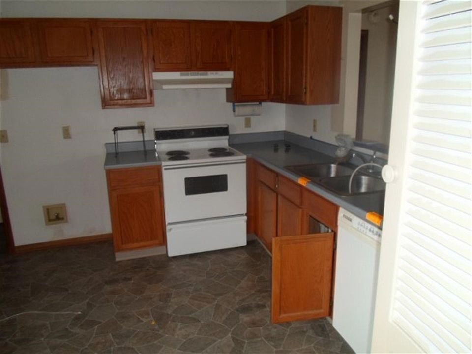 1st image of 2113 Pueblo Dr