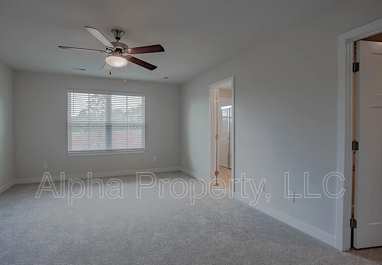 219 Clearwood Dr — Photo 15