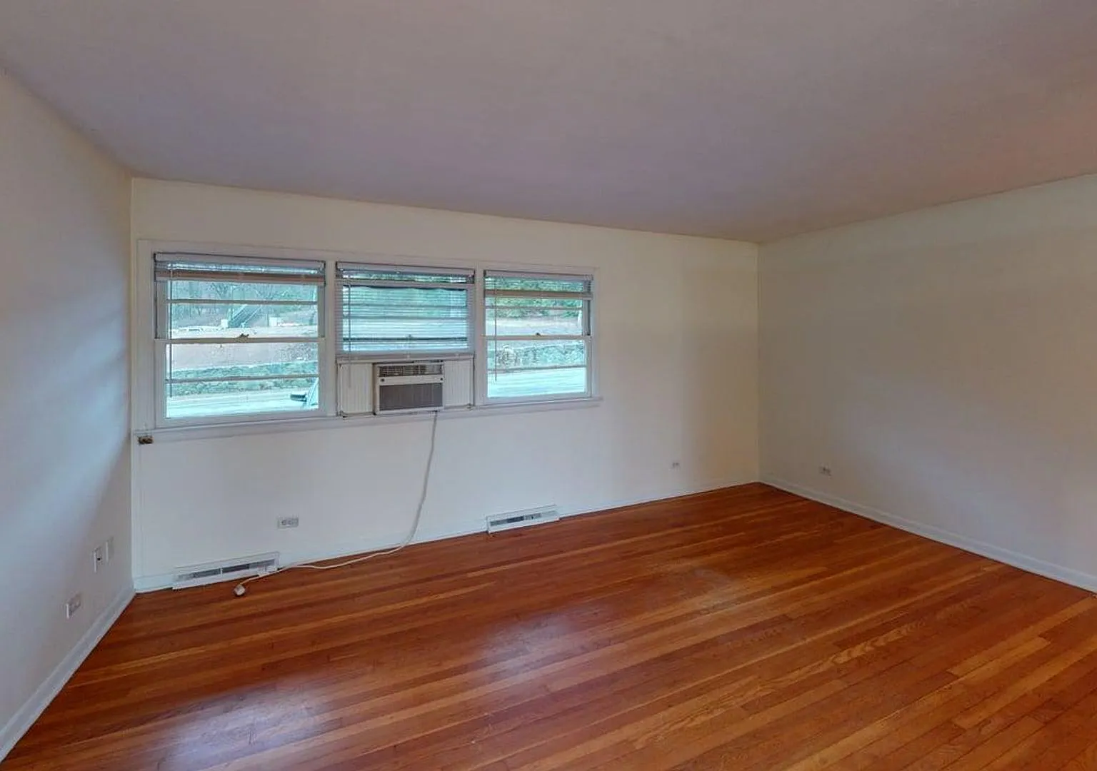 130 Apple Tree Road — Photo 4