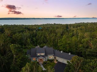 731 W Hathaway Rd, Harbor Springs, MI 49740