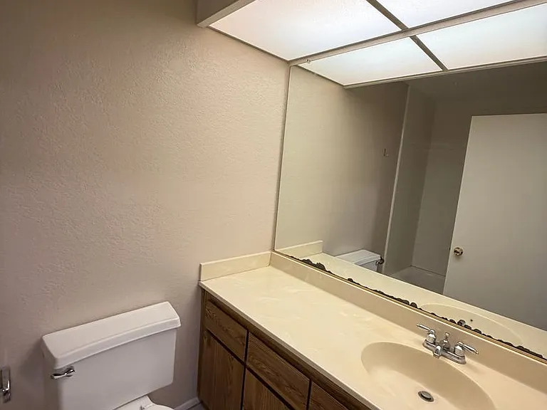3636 Sumner Ave #210 — Photo 14
