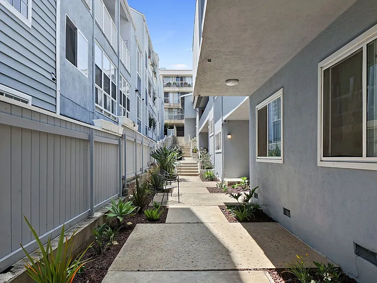 Gorham Apartments — Photo 2