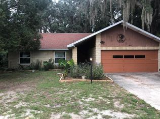 11 Spring Lake Way, Ocala, FL 34472
