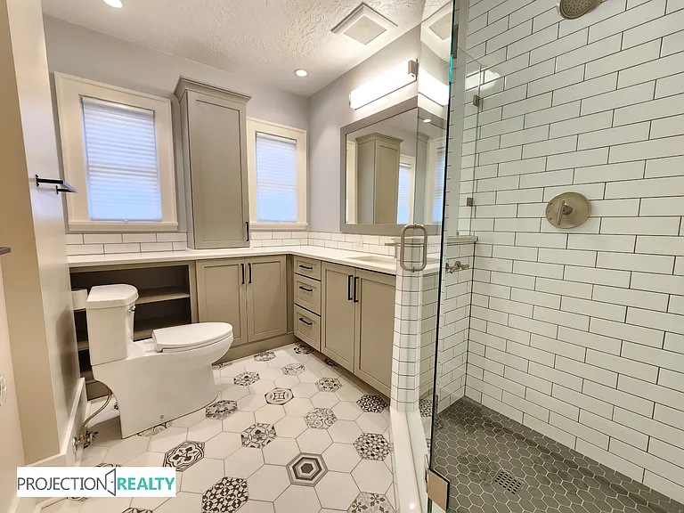 3336 NE 11th Ave — Photo 10