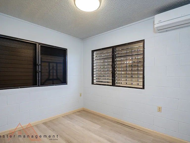 215 Azores St #D — Photo 3