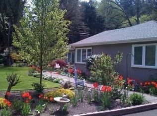 938 Barger St, Silverton, OR 97381