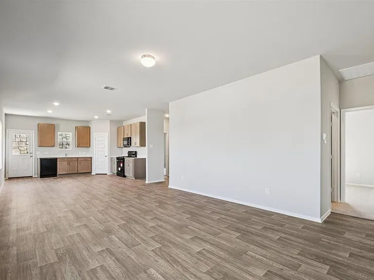 11913 Ellena Cv — Photo 12
