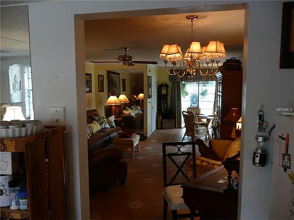 5th image of 27 Villa Villar Ct #270