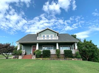 200 Arbor Acres Ave, Springdale, AR 72762