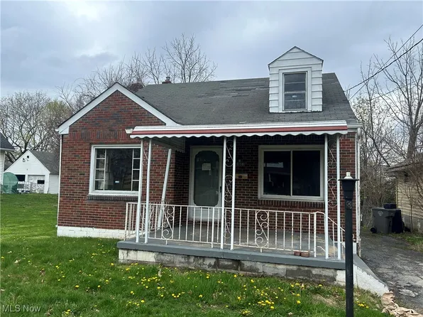 358 E Auburndale Ave, Youngstown, OH 44507